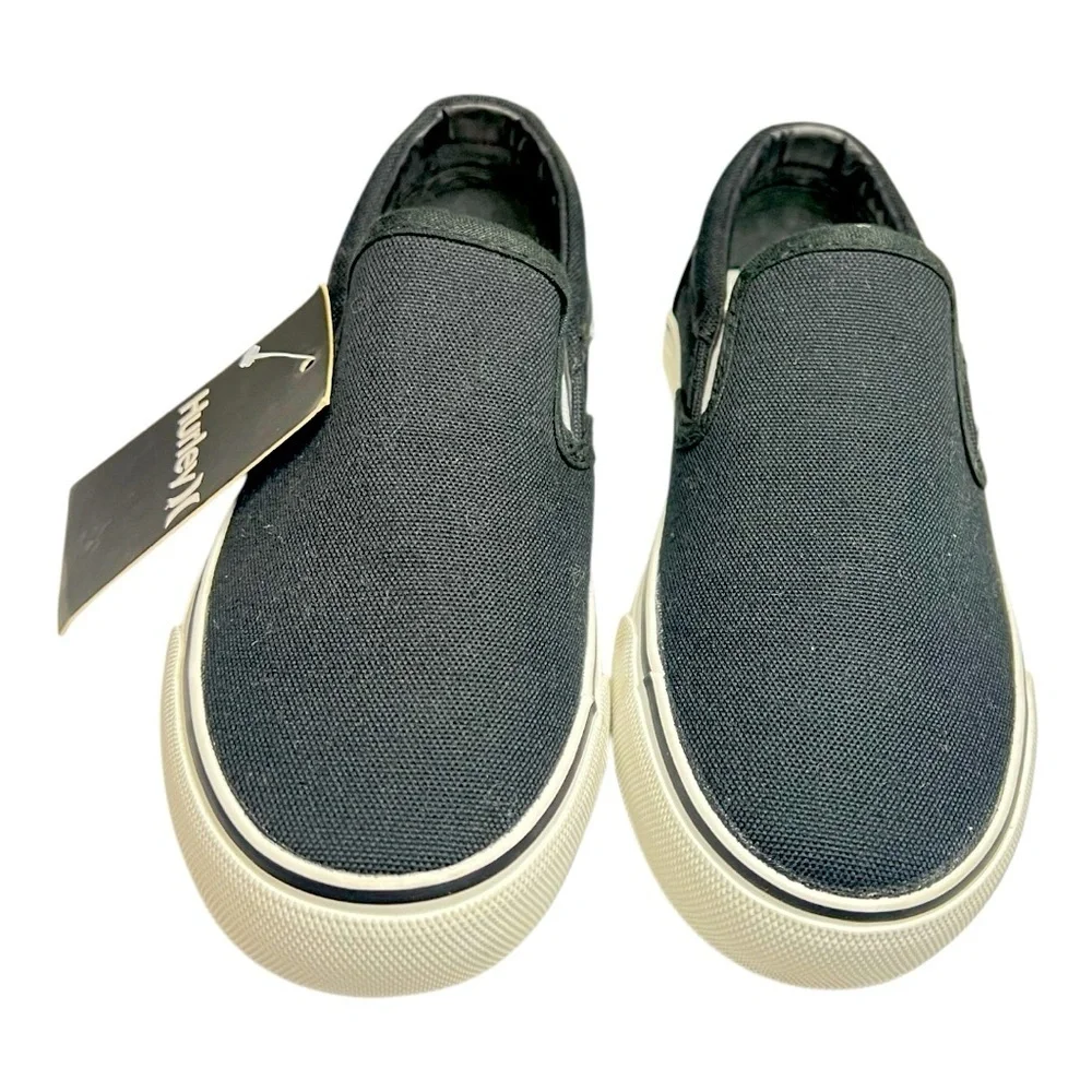 Boys Hurley Black Canvas Slip-On Size 2 Brand New No Box